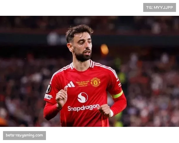 曼联阵容升级新援加盟 助力球队再攀高峰